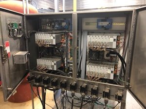 UV lighting cabinet inside.jpg